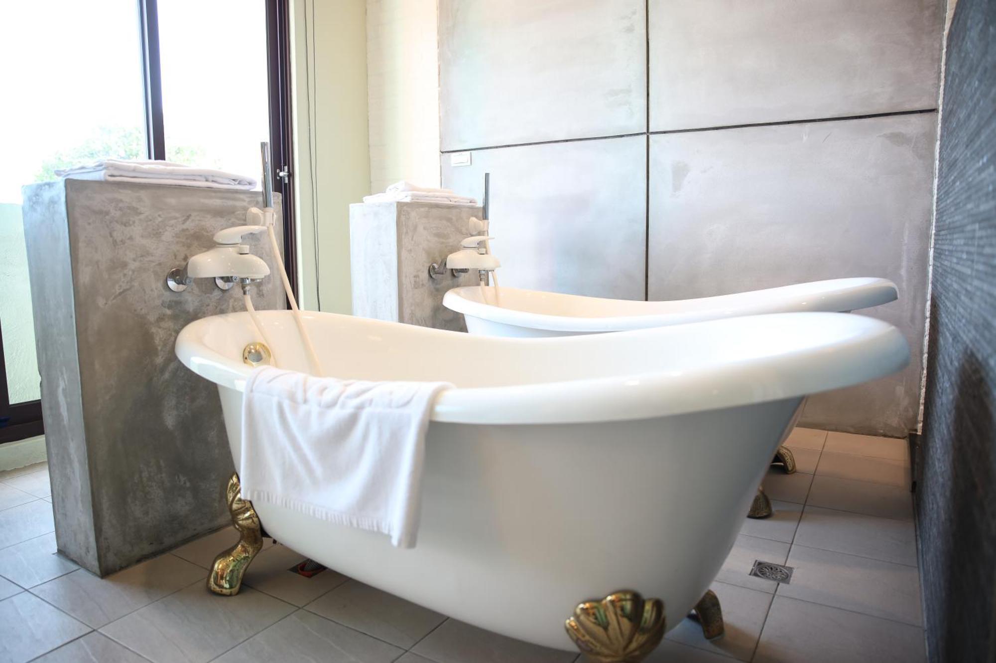 823 Tourist Hotel Jinhu Exterior photo