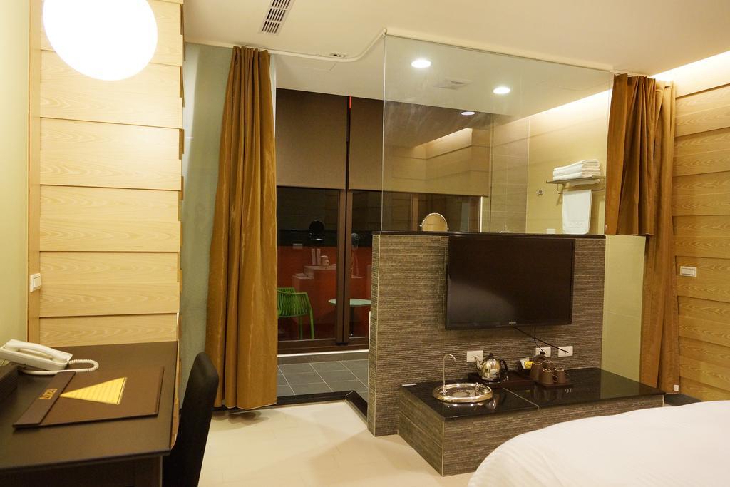 823 Tourist Hotel Jinhu Exterior photo